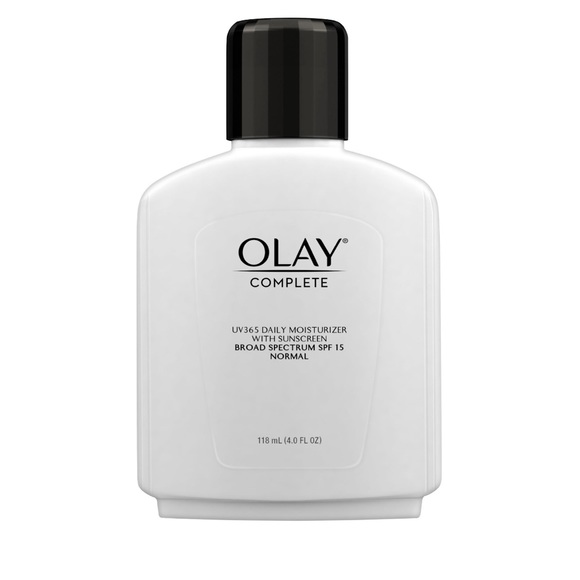 Olay Complete Daily Moisturizer for Normal Skin, NEW!SPF 15, 4 Fl Oz. EXP 2/25 - Picture 3 of 12